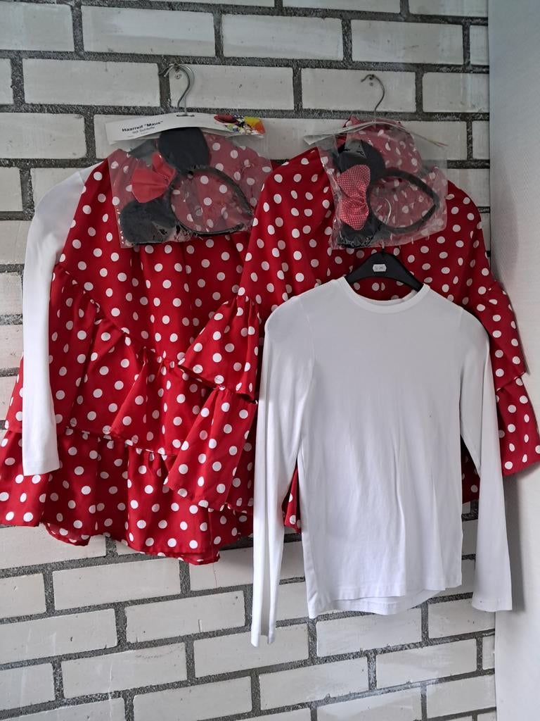 Minnie setjes 134/140, Kleding | Dames, Ophalen of Verzenden, Zo goed als nieuw, Maat 34 (XS) of kleiner, Zwart