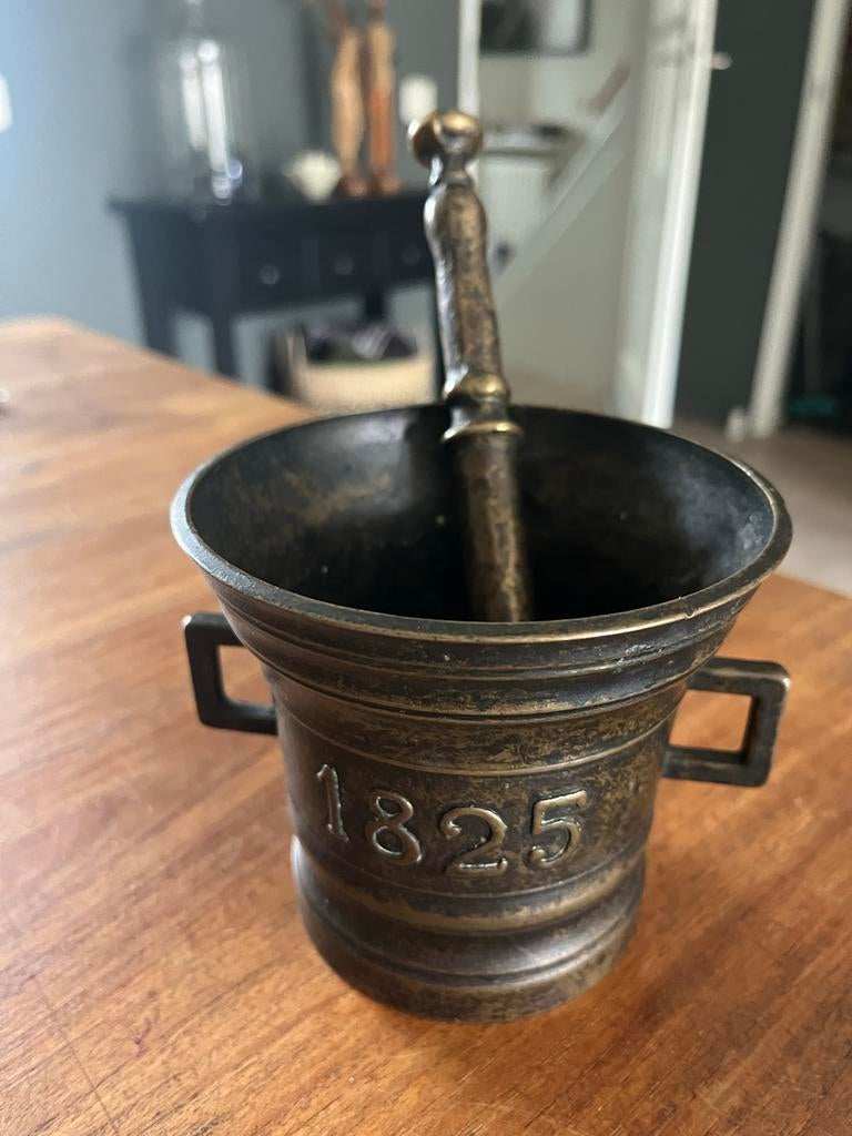 Gietijzeren Theepot met onderzetter, Ophalen of Verzenden, Gebruikt