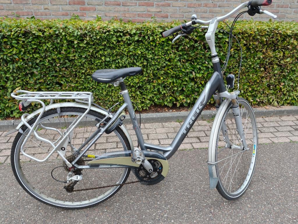 damesfiets trek t500 24 v, Fietsen en Brommers, Fietsen | Dames | Damesfietsen, Gebruikt, Velgrem, Versnellingen, 50 tot 53 cm