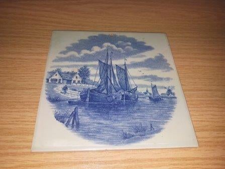 Tegeltje Royal Sphinx Maastricht 1934 met afm. 15x15cm, Ophalen of Verzenden