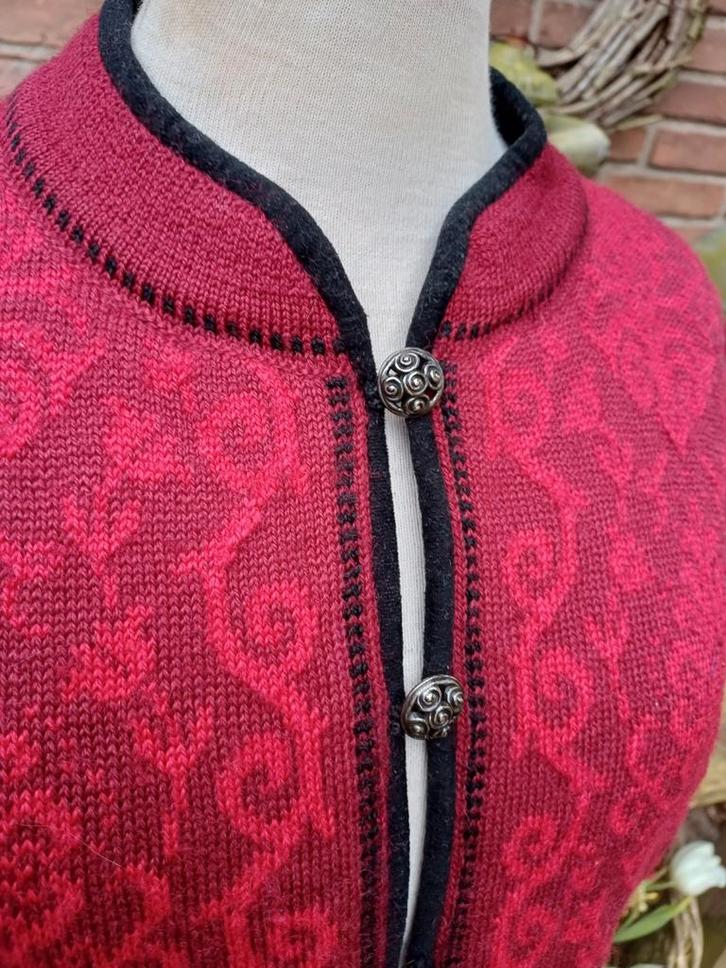 Dale of Norway Noors vest windstopper wollen S is 38 40, Kleding | Dames, Truien en Vesten, Zo goed als nieuw, Maat 38/40 (M)