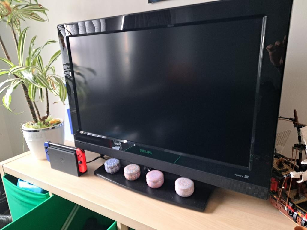 Philips LCD HD Ready TV 80cm, Audio, Tv en Foto, Televisies, Philips, Gebruikt, 50 Hz, Ophalen of Verzenden