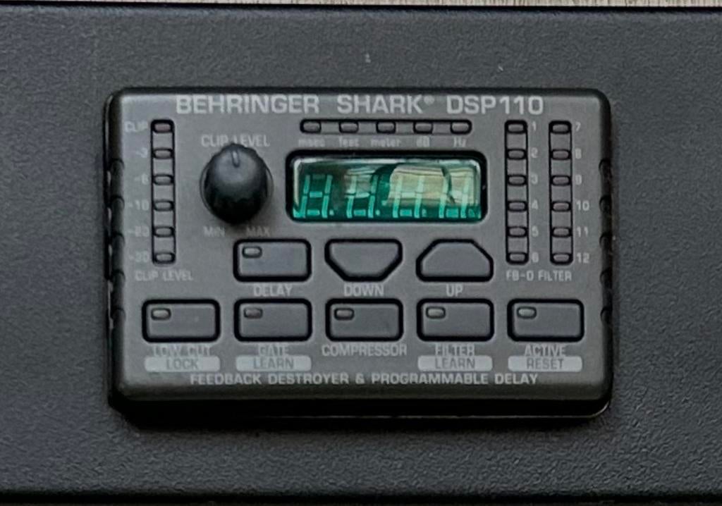 Behringer Shark DSP110 Feedback Destroyer/Delay, Ophalen of Verzenden, Gebruikt, Delay of Echo