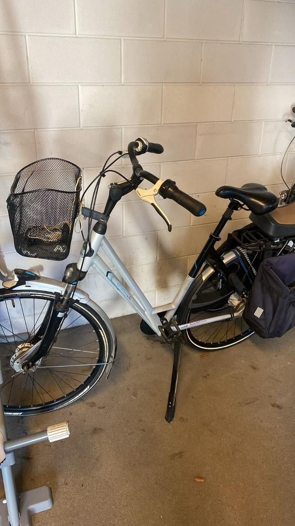 Gazelle damesfiets, Fietsen en Brommers, Fietsen | Dames | Damesfietsen, Ophalen, Gebruikt, Gazelle