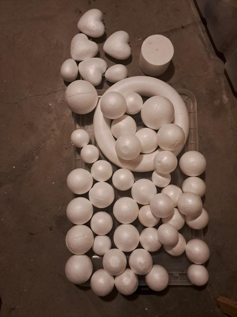 Diverse piepschuim ballen, Ophalen