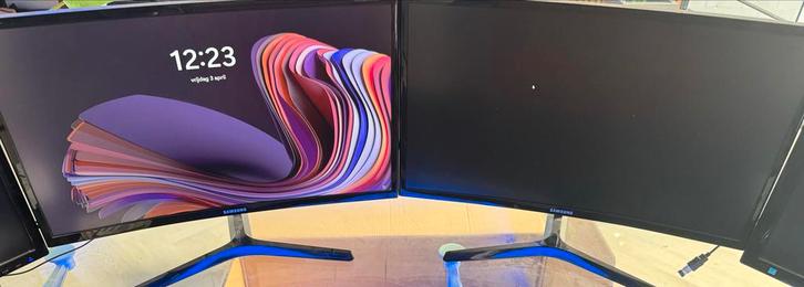 2x Samsung 24 inch Curved Monitor Full HD, Computers en Software, Monitoren, Zo goed als nieuw, 60 Hz of minder, HDMI, VGA, Curved