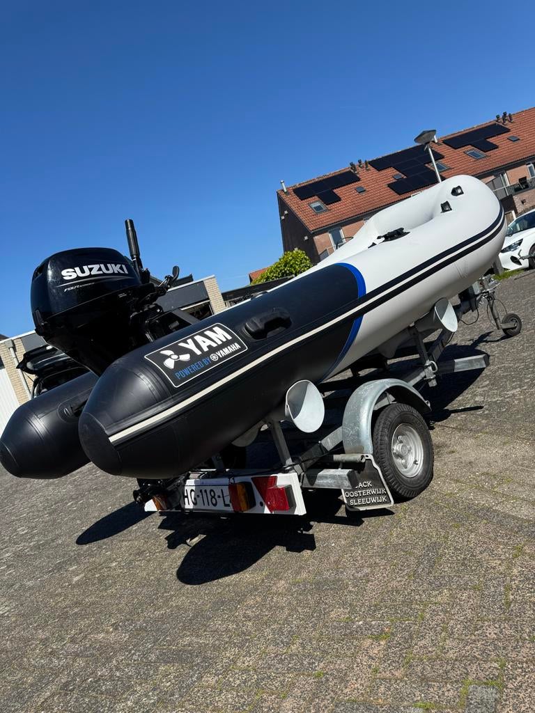 YAM 340 inc suzuki df8pk (13 uur oud!) en pega trailer, Ophalen, Aluminium, Yam, Zo goed als nieuw