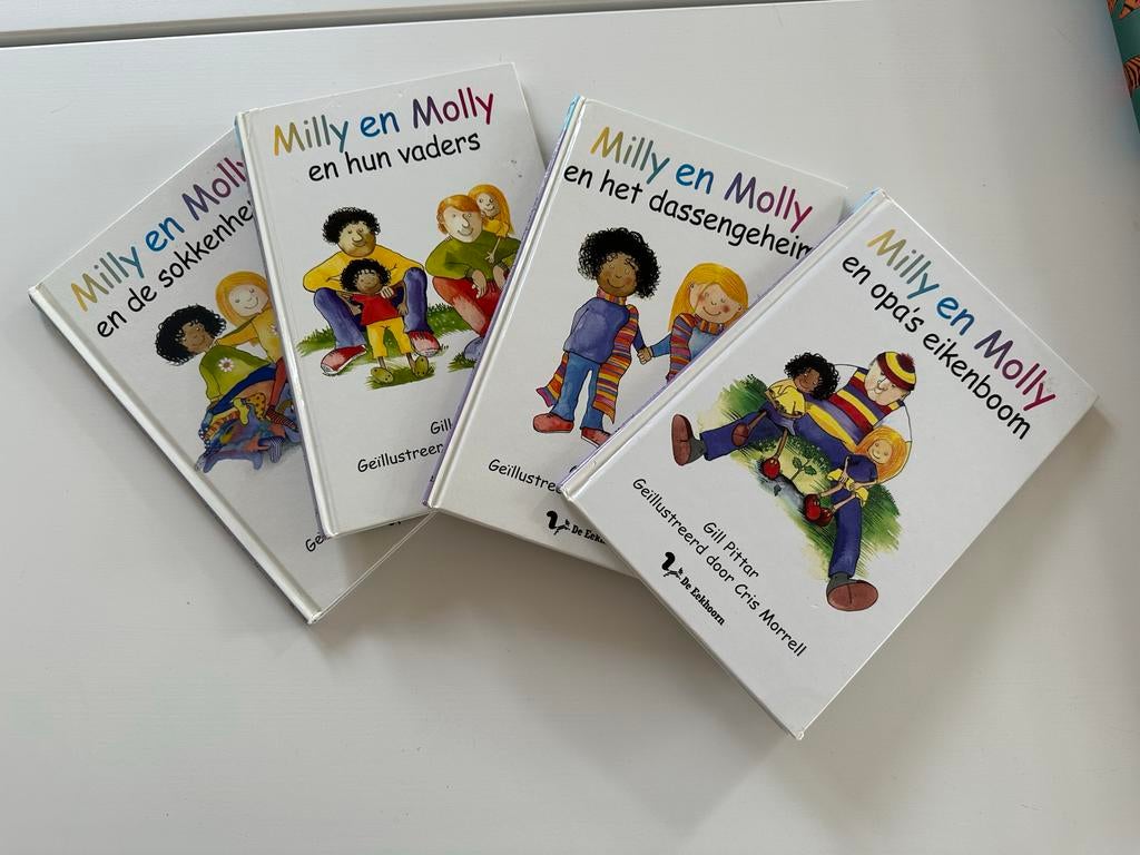 4 Milly en Molly boekjes, Ophalen of Verzenden, Gelezen, Fictie algemeen
