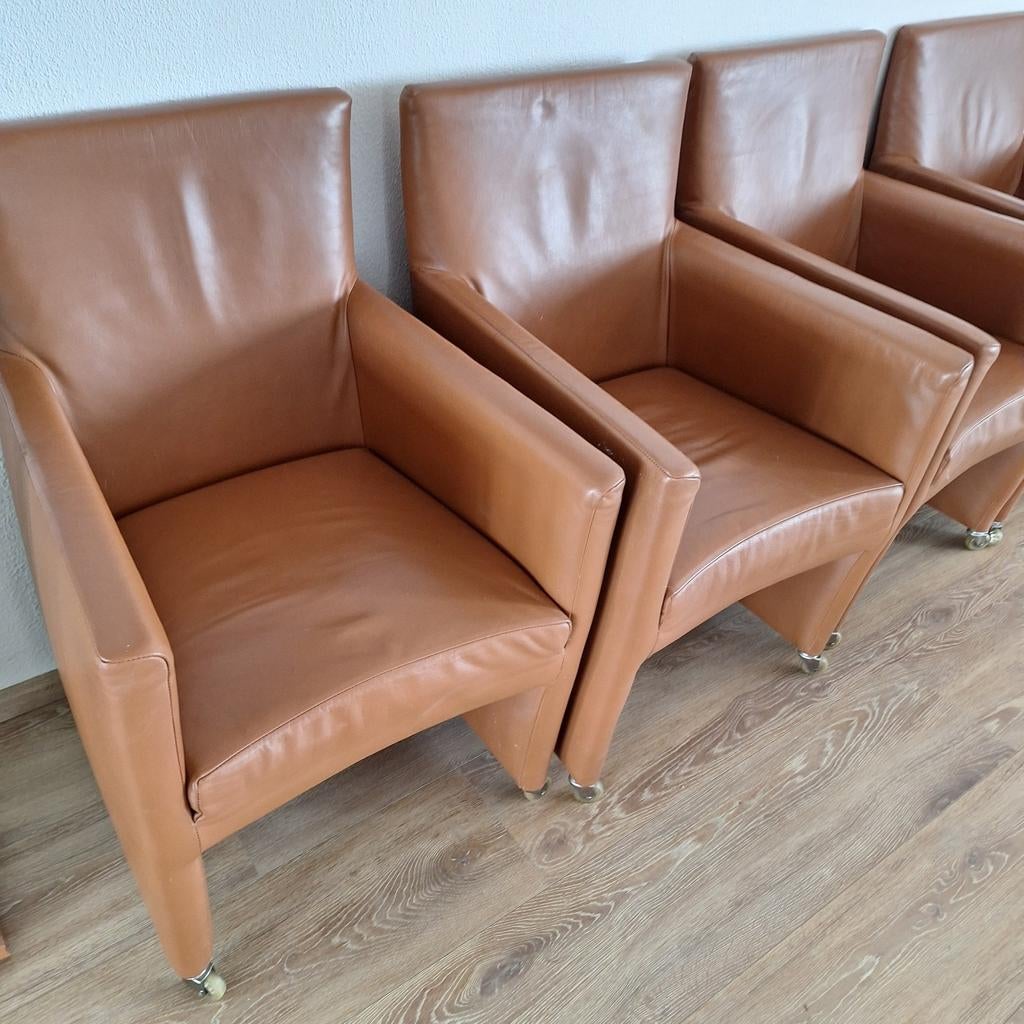 4 Bert Plantagie leren eetkamerstoelen, Huis en Inrichting, Fauteuils, Ophalen, Gebruikt, Minder dan 75 cm, Leer