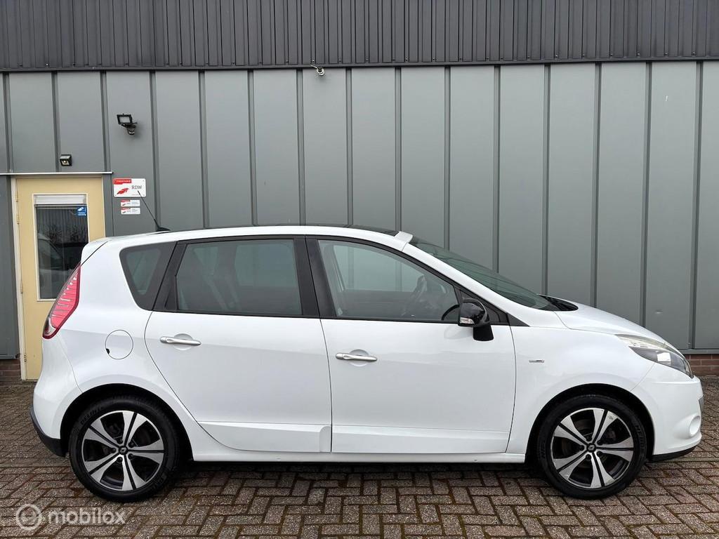 Renault Scénic 1.4 TCe Bose MOTOR KAPOT, Auto's, Voorwielaandrijving, Euro 5, 1295 kg, 4 cilinders