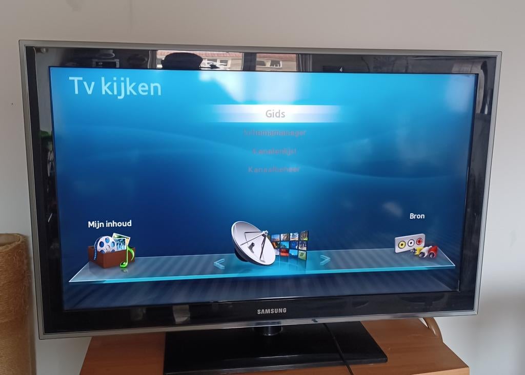 Samsung 40 inch hd tv ( geen smart), Ophalen, 50 Hz, Zo goed als nieuw, Samsung