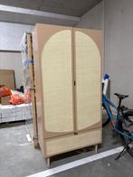 Zacht roze kast babykamer, Ophalen, Zo goed als nieuw