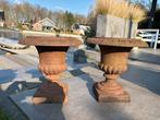 2x Brocante Gietijzeren Tuinvaas - Franse Stijl, Zwaar, Antiek en Kunst, Ophalen
