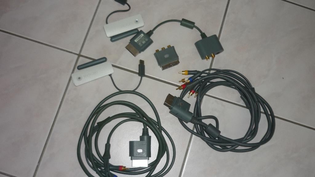 Xbox 360 Wifi adapter- tv kabels-scart blokje-Audio kabels, Ophalen of Verzenden, Voeding of Kabel, Xbox 360