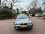 BMW 5-Serie 2.0 I 520 Touring 163pk AUT 2008 Grijs, Auto's, Automaat, Achterwielaandrijving, 1995 cc, 4 cilinders