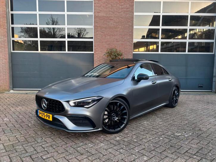 Mercedes-Benz CLA 35 AMG 4MATIC / BURMESTER / NIEUWE BANDEN, Auto's, Mercedes-Benz, Particulier, CLA, Benzine, Sedan, Automaat