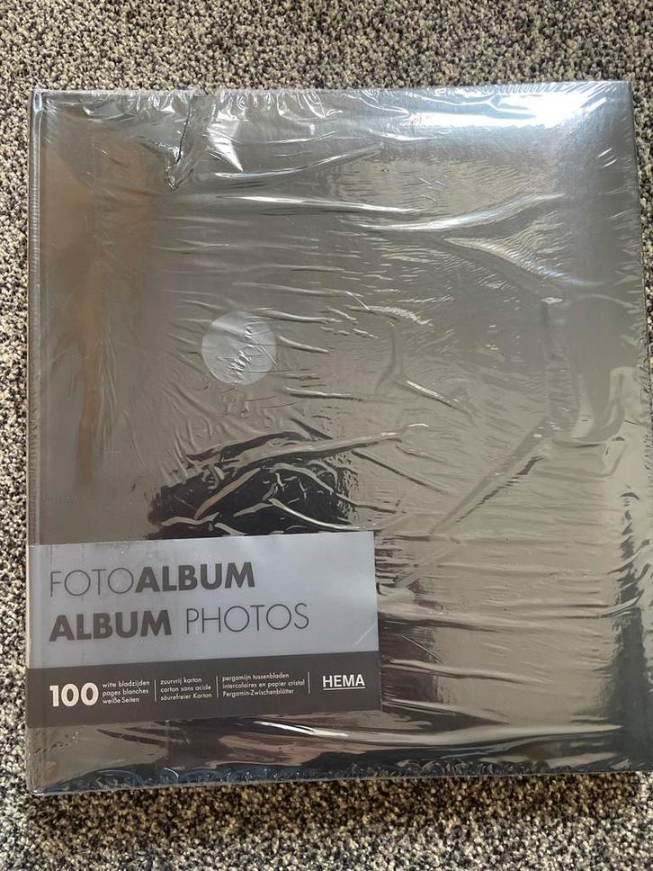 HEMA Fotoalbum Zwart - 100 witte pagina's voor 400 foto's, Audio, Tv en Foto, Fotoalbums en Accessoires, Nieuw, Fotoalbum, Ophalen of Verzenden