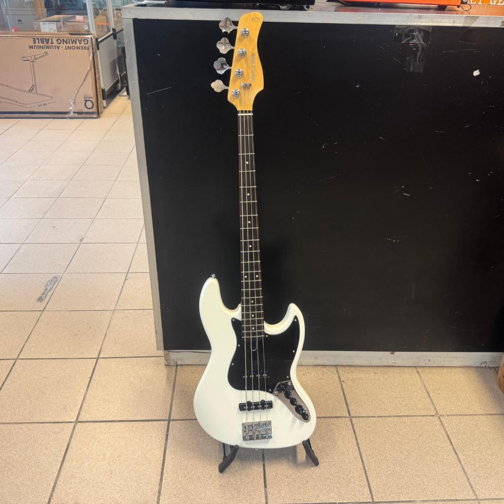 Marlow Miller V3 4 Snarige Bas Actief - In Nette Staat, Muziek en Instrumenten, Snaarinstrumenten | Gitaren | Bas, Flex Ltd., Zo goed als nieuw