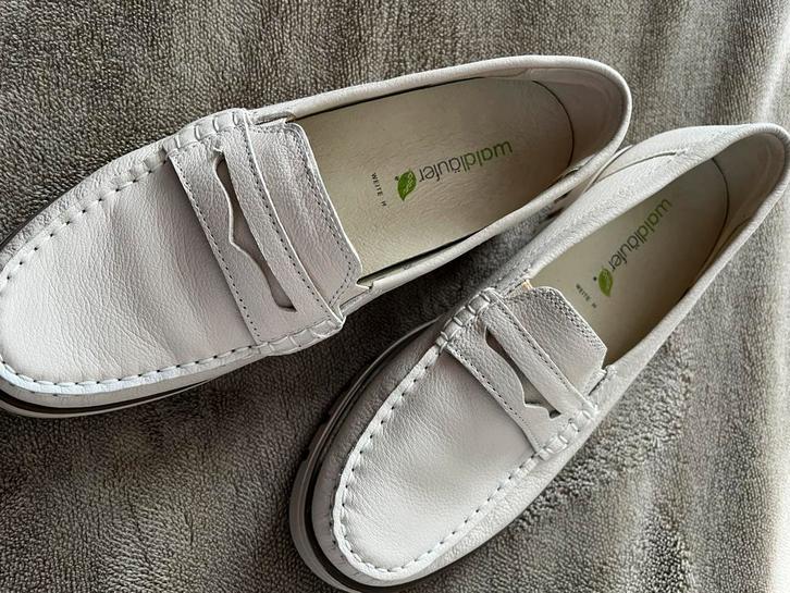 Waldlaufer Instappers Maat 6 - Comfortabele Schoenen, Kleding | Dames, Schoenen, Zo goed als nieuw, Instappers, Beige, Ophalen of Verzenden