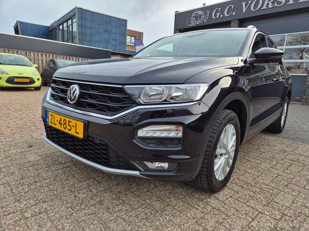 Volkswagen T-Roc 1.0 TSI Style /navi/carplay/trekhaak/140pk, Voorwielaandrijving, Gebruikt, Euro 6, 116 pk