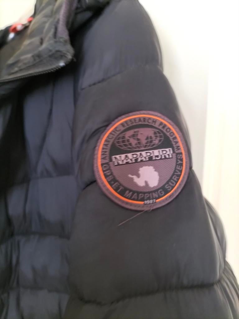 Napapijri jas maat L, Ophalen, Gedragen