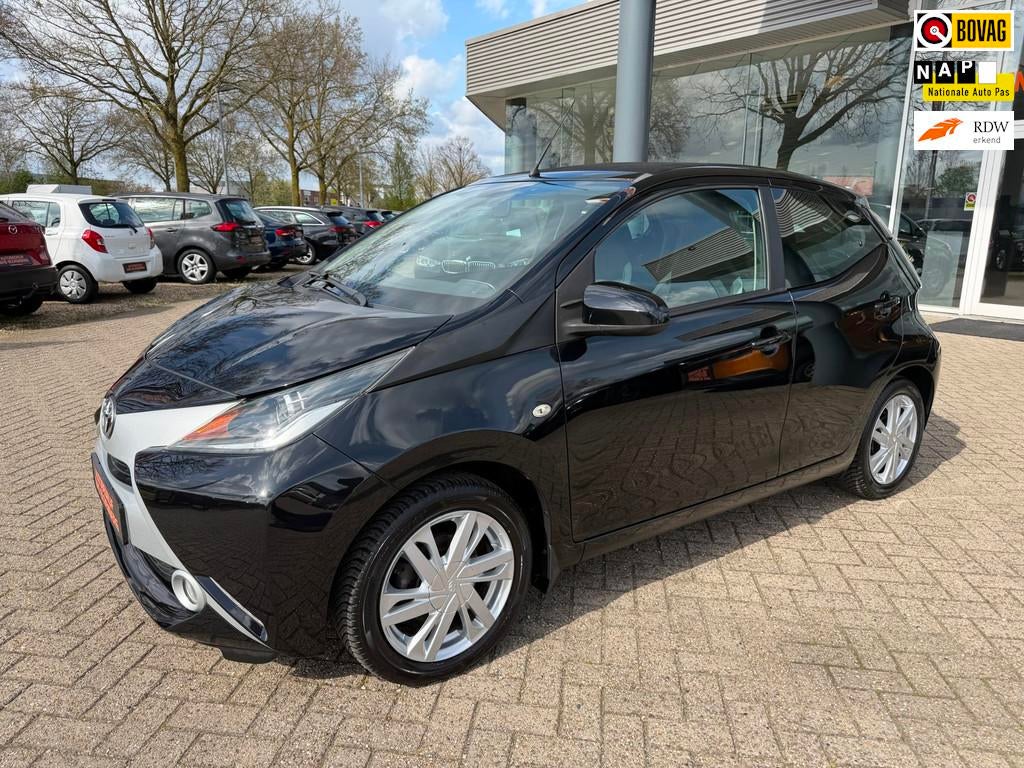 Toyota Aygo 1.0 VVT-i x-wave, Cabrio, Airco, L:m Velgen, Etc, Auto's, Voorwielaandrijving, Stof, Gebruikt, 4 stoelen