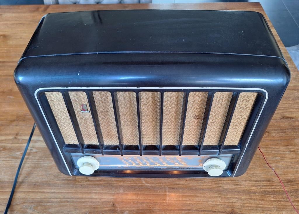 Mooie Vintage Bakalieten NSF Radio uit 1947 type H234A20, Antiek en Kunst, Antiek | Tv's en Audio, Ophalen of Verzenden