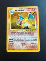 Charizard baseset 4/102, Hobby en Vrije tijd, Verzamelkaartspellen | Pokémon, Ophalen of Verzenden, Zo goed als nieuw, Losse kaart