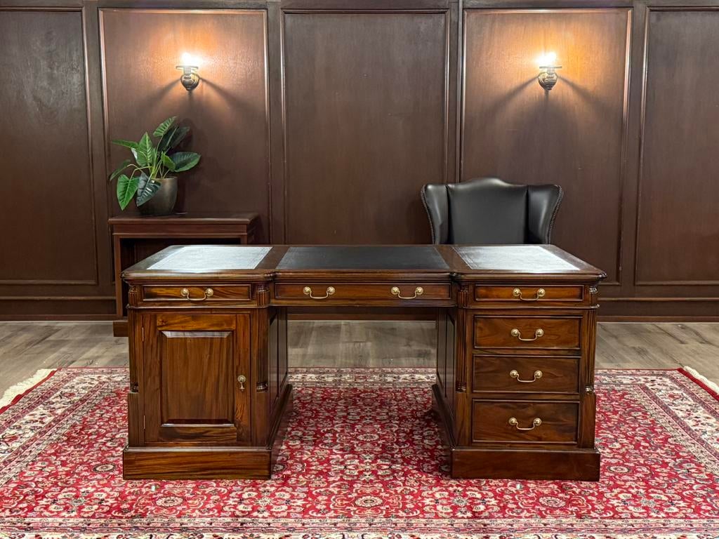 Klassiek Engels bureau #658, Huis en Inrichting, Bureaus, Hout, 180 cm, 100 cm, Bruin