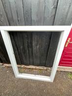 Gebruikt kunsstof kozijn, Doe-het-zelf en Verbouw, Kozijnen en Schuifpuien, Kunststof, Gebruikt, Raamkozijn, Inclusief glas