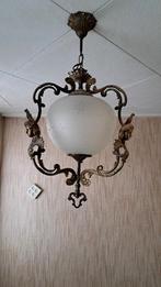 Hanglamp lamp glazen bol melkglas bewerkt koper, Ophalen, Gebruikt, Minder dan 50 cm
