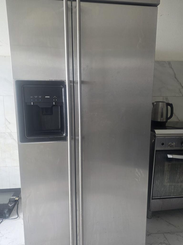 Gratis koelkast meenemen zelf ophalen, Witgoed en Apparatuur, Koelkasten en IJskasten, 200 liter of meer, Ophalen of Verzenden