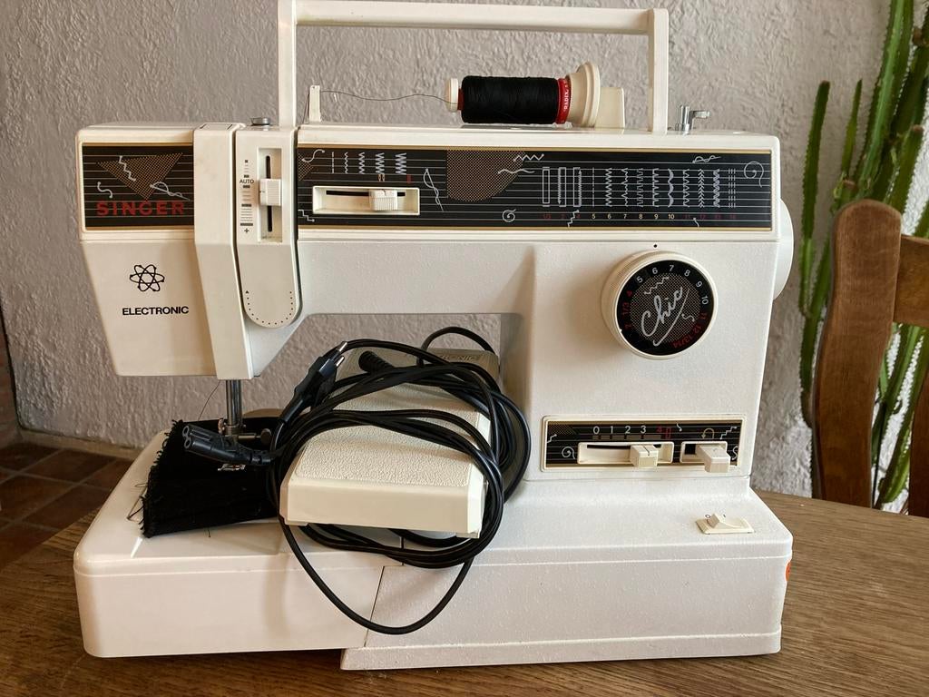Singer City Naaimachine - Vintage Electronic Model, Ophalen, Gebruikt, Naaimachine, Singer