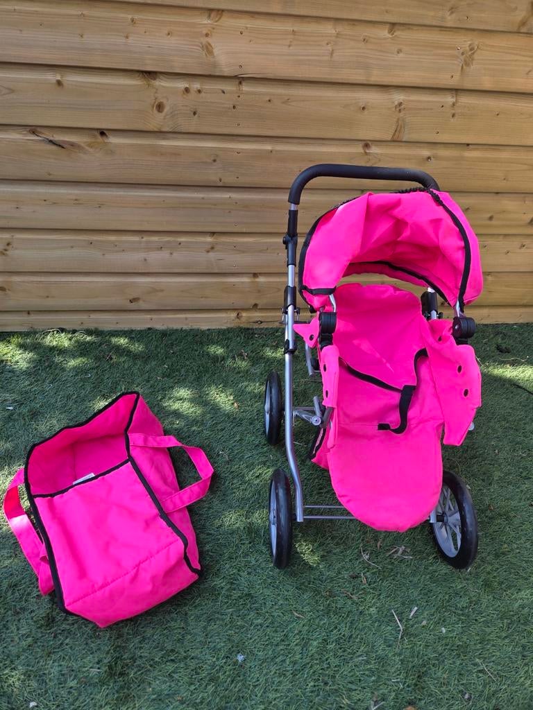 Roze poppenwagen, Kinderen en Baby's, Speelgoed | Poppen, Ophalen of Verzenden, Zo goed als nieuw, Babypop