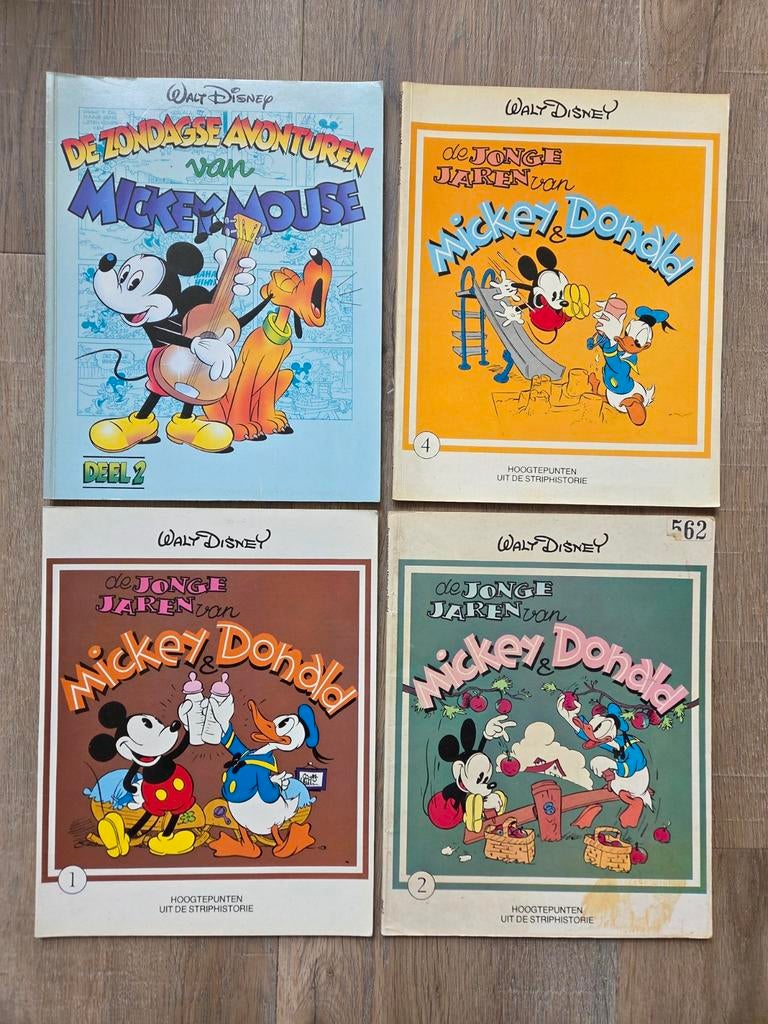 Mickey Mouse  diverse albums  maandblad  magazine, Meerdere comics, Ophalen of Verzenden, Gelezen, Europa