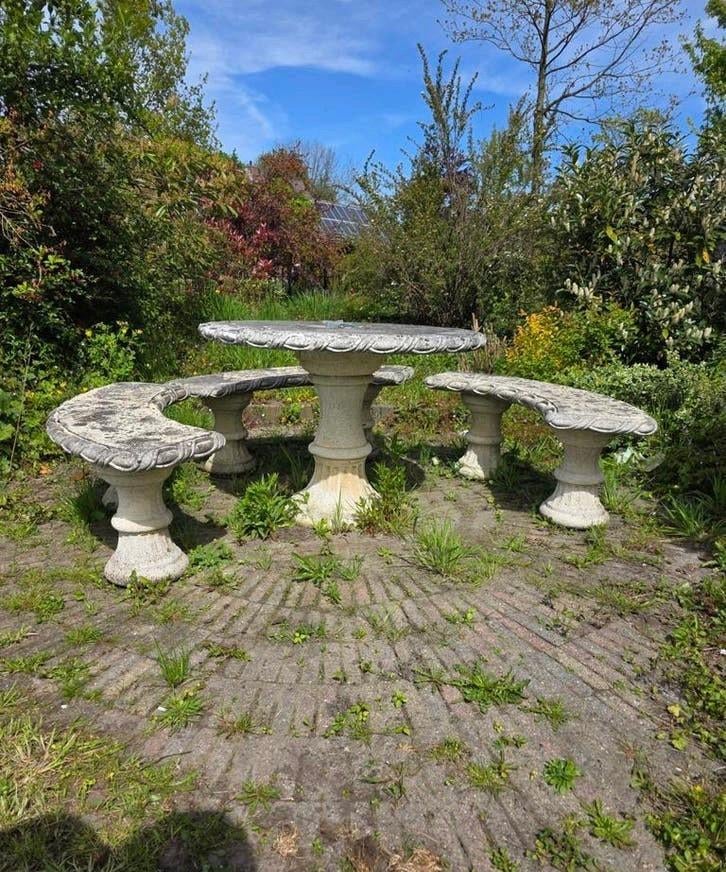 Betonnen tuinset : tafel met 3 bankjes, Ophalen, Overige materialen, Gebruikt, 6 zitplaatsen