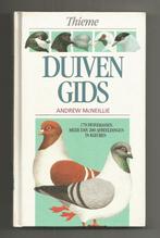Duivengids - Andrew McNeillie, Ophalen of Verzenden, Nieuw, Vogels