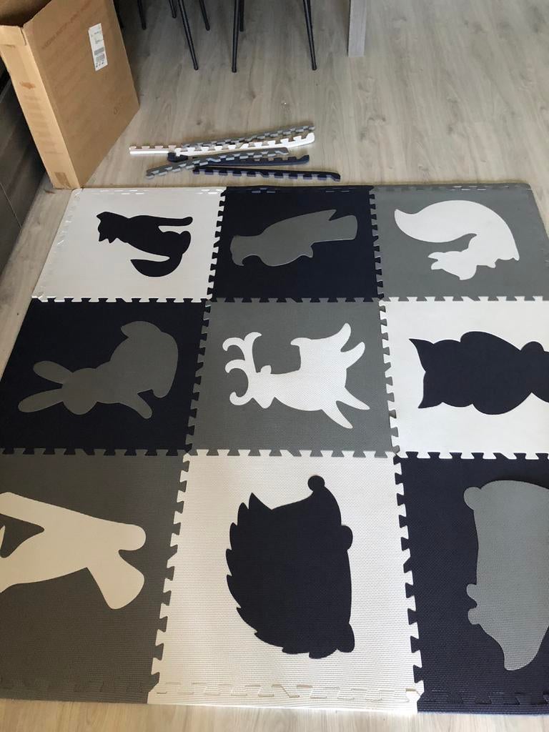 Hakuna Matte 1.84 x 1.84 meter, Ophalen, Zo goed als nieuw