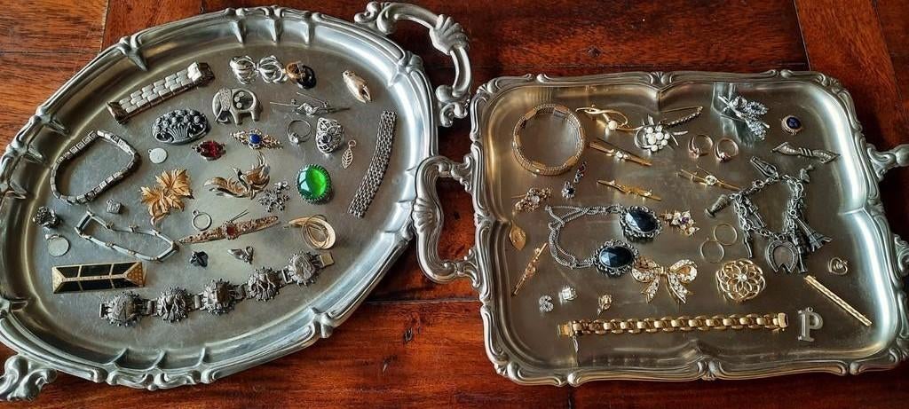 Groot lot antieke sieraden uit erfenis, Sieraden, Tassen en Uiterlijk, Antieke sieraden, Ophalen of Verzenden, Overige materialen