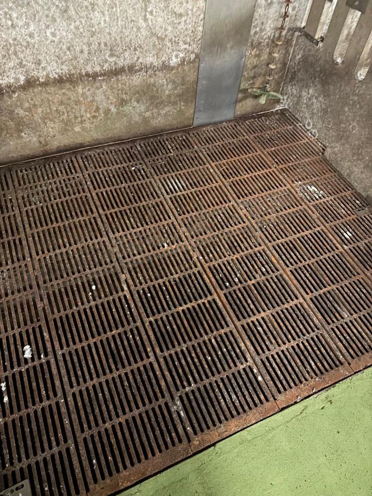 Gietijzer voor gespeende biggen [263], Dieren en Toebehoren, Boekhorst Trading, Info@boekhorsttrading.com, Singel 16