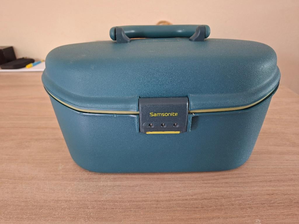 Beautycase, Ophalen, Gebruikt, Blauw, Met slot