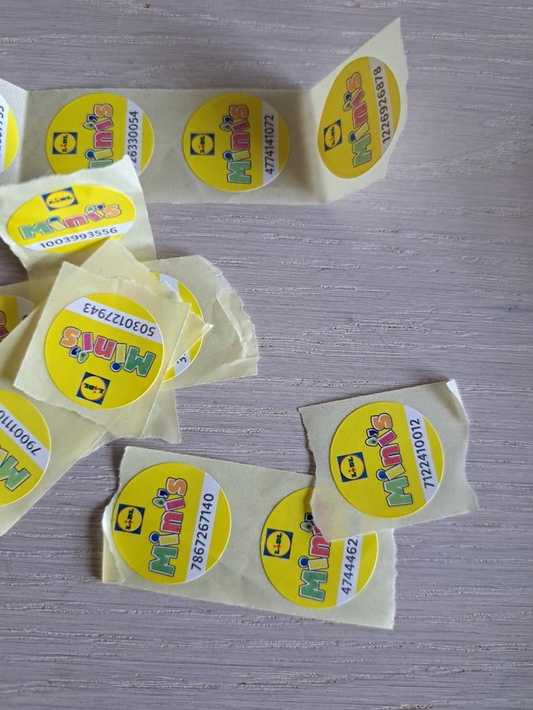 Lidl Minis stickers 18 stickers, Verzamelen, Supermarktacties, Ophalen of Verzenden