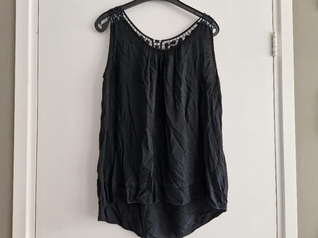 Licht en sexy zwart hemdblousje, Zwart, Maat 42/44 (L), Ophalen of Verzenden, Zo goed als nieuw