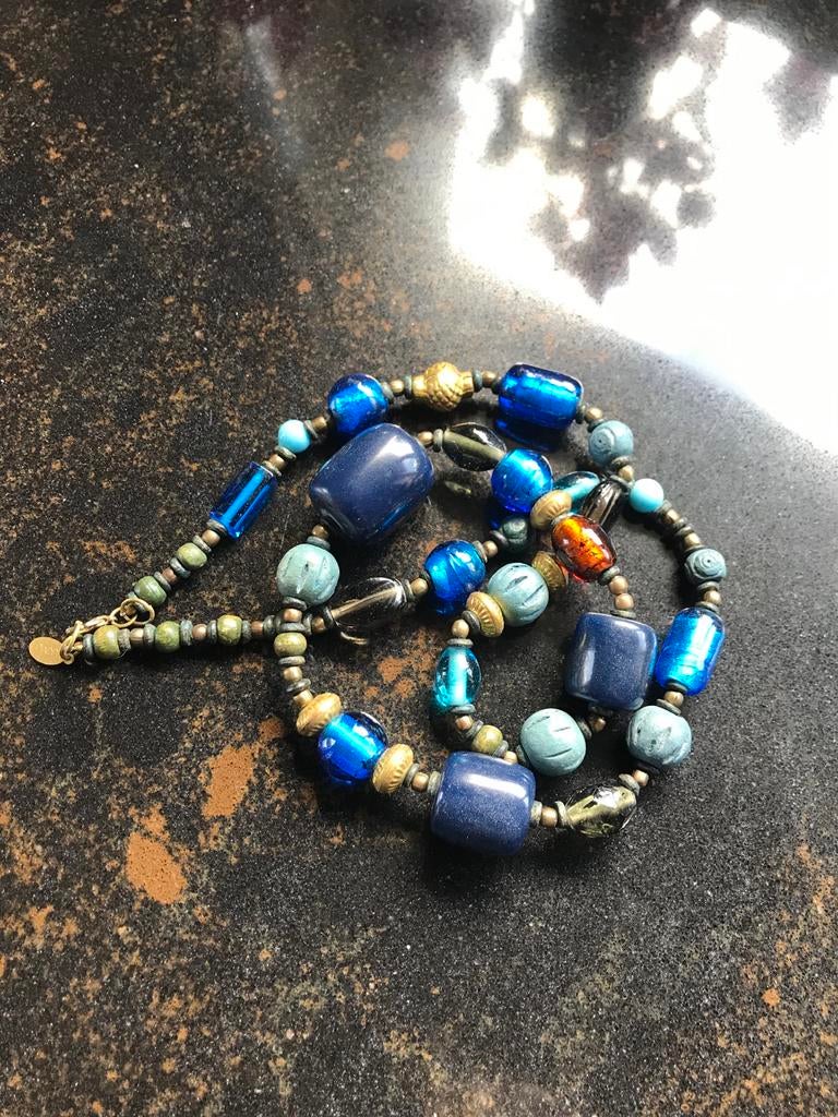 Prachtige ketting, diverse blauwe en bronzen kralen - LDADPR, Ophalen of Verzenden, Zo goed als nieuw, Blauw, Overige materialen