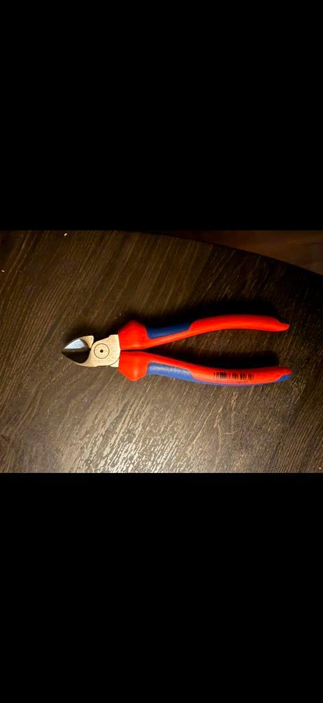 Knipex zijkniptang - Zo goed als nieuw, Doe-het-zelf en Verbouw, Gereedschap | Handgereedschap, Zo goed als nieuw, Ophalen of Verzenden