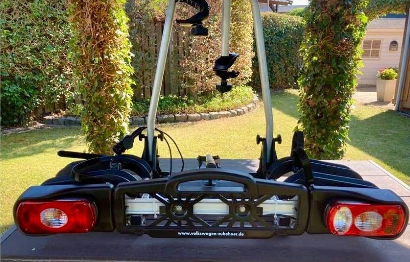 Uebler P21 fietsendrager kantelbaar ook voor e-bikes, Auto diversen, Fietsendragers, Ophalen, Elektrische fiets, Zo goed als nieuw