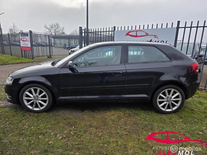 Audi A3 1.6 TDI Attraction 99 gram nieuwe apk, Auto's, Audi, Bedrijf, Te koop, A3, ABS, Airbags, Airconditioning, Alarm, Centrale vergrendeling