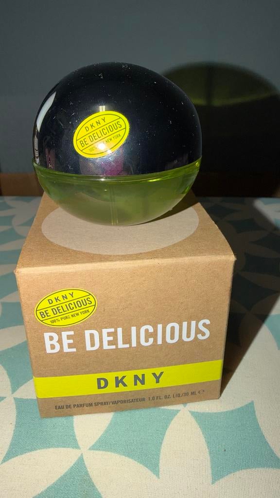 DKNY Be Delicious Eau de Parfum 30ml, Ophalen of Verzenden, Zo goed als nieuw