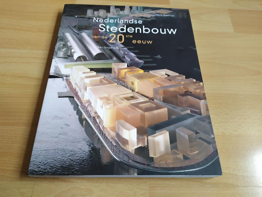 Nederlandse stedenbouw van de 20ste eeuw, Boeken, Kunst en Cultuur | Architectuur, Ophalen of Verzenden, Gelezen, Architectuur algemeen