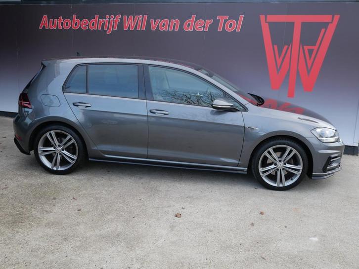 Volkswagen Golf 1.5 TSI R-LINE | AUTOMAAT | KEYLESS | LEER |, Auto's, Volkswagen, Bedrijf, Te koop, Golf, ABS, Adaptive Cruise Control